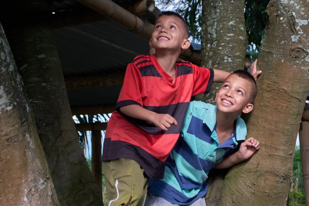 Colombian children charity mission
