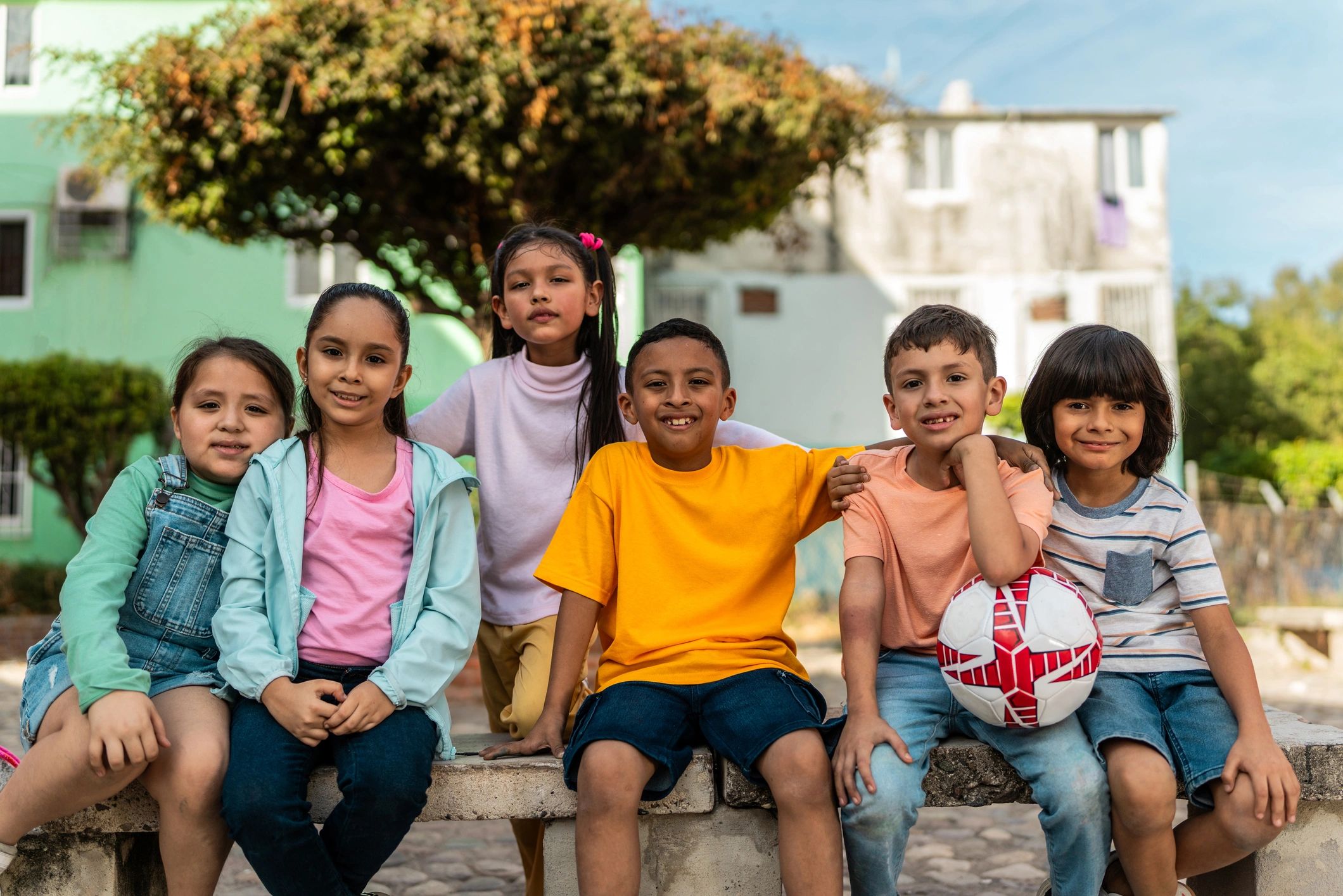Colombian children smiling charity